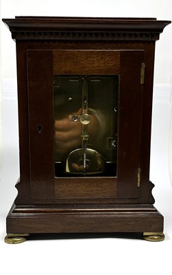 Lot 40 - A VICTORIAN MAHOGANY LIBRARY CLOCK, SIR JOHN BENNETT LTD., LONDON, LATE 19TH CENTURY