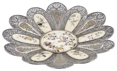 Lot 121 - A JAPANESE SILVER AND IVORY DISH