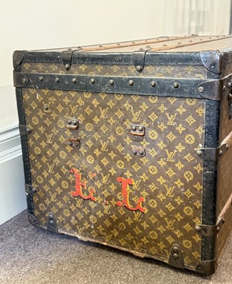 Lot 36 - A LOUIS VUITTON STEAMER TRUNK, 1920s