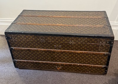 Lot 36 - A LOUIS VUITTON STEAMER TRUNK, 1920s