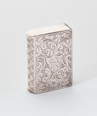 Lot 633 - A VICTORIAN SILVER VESTA CASE, REVELL & CO., BIRMINGHAM, 1885