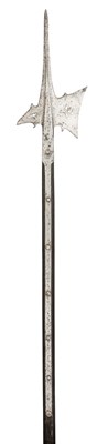 Lot 252 - A GERMAN HALBERD, THIRD QUARTER OF THE 16TH CENTURY