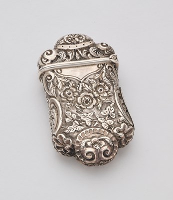 Lot 650 - A VICTORIAN SILVER VESTA CASE, INCUSE MAKER'S MARK H BROS, BIRMINGHAM, 1885