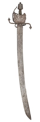 Lot 171 - A NORTH EUROPEAN MILITARY SABRE (TESSAK), LATE 16TH/EARLY 17TH CENTURY