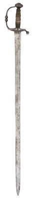 Lot 176 - A NORTH EUROPEAN CAVALRY SWORD, SECOND QUARTER OF THE 17TH CENTURY, DUTCH OR GERMAN