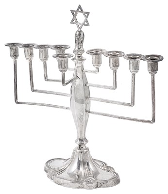 Lot 259 - A GEORGE V SILVER MENORAH