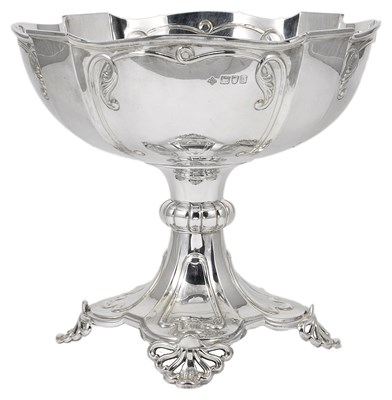 Lot 262 - AN EDWARDIAN SILVER PEDESTAL BOWL