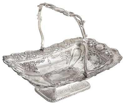 Lot 276 - A VICTORIAN SILVER BASKET