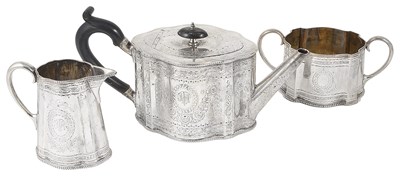 Lot 302 - A VICTORIAN SILVER MATCHED THREE-PIECE TEA SET