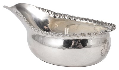 Lot 346 - A GEORGE III SILVER PAP BOAT