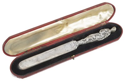 Lot 383 - A VICTORIAN SILVER PAGE TURNER / PAPER KNIFE