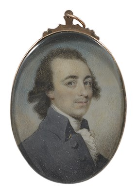 Lot 407 - A PORTRAIT MINIATURE OF A GENTLEMAN