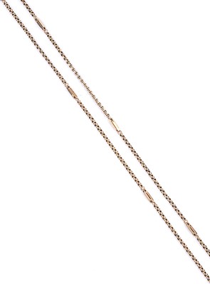 Lot 447 - LONG CHAIN