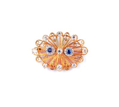 Lot 486 - DIAMOND AND SAPPHIRE BROOCH