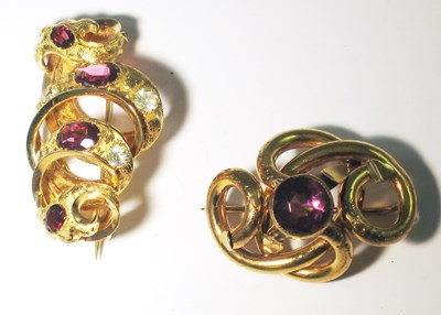 Lot 506 - TWO GOLD BROOCHES