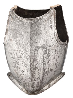 Lot 298 - A NORTH ITALIAN CUIRASS WITH ETCHED DECORATION, PROBABLY MILANESE, CIRCA 1590-1600