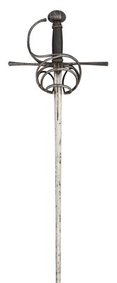 Lot 221 - AN ITALIAN SWEPT-HILT RAPIER, EARLY 17TH CENTURY