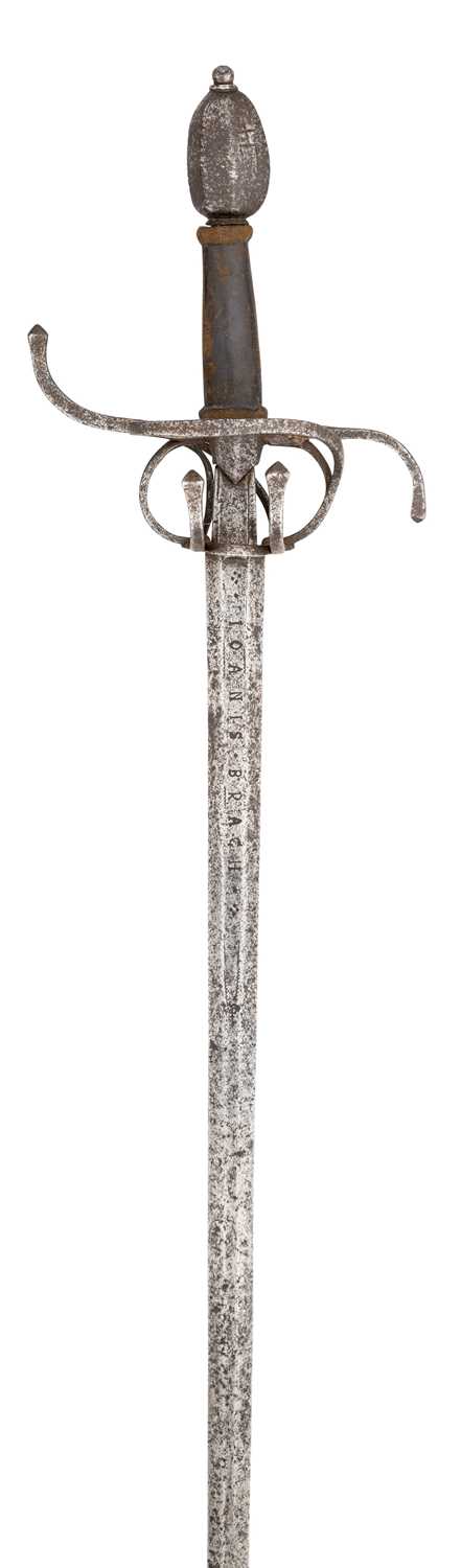 Lot 224 - A SWEPT-HILT RAPIER WITH 17TH CENTURY BLADE,