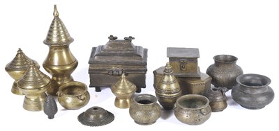 Lot 152 - A COLLECTION OF BRASS BOXES AND VESSELS