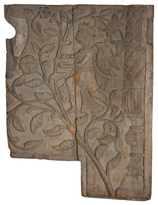 Lot 176 - A CARVED WOOD ARCHITECTURAL FRAGMENT