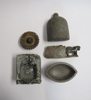 Lot 179 - A GROUP OF STONE ITEMS