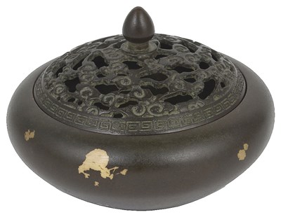 Lot 218 - A CHINESE GOLD SPLASHED BRONZE CENSER AND COVER