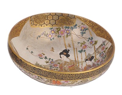 Lot 281 - A JAPANESE SATSUMA BOWL