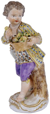 Lot 478 - A MEISSEN FIGURE OF A BOY SELLING PEARS