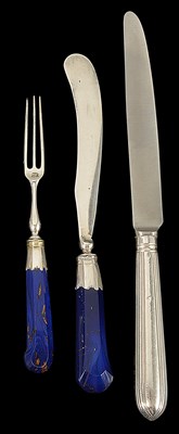 Lot 536 - A GEORGIAN BLUE AVENTURINE GLASS-HANDLED KNIFE AND A FORK