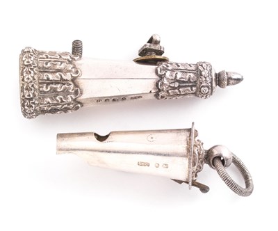 Lot 697 - A VICTORIAN SILVER MILITARY BELT WHISTLE