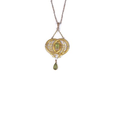 Lot 755 - PERIDOT PENDANT