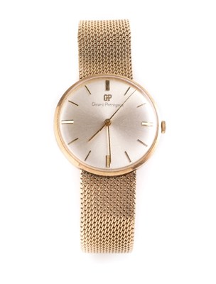 Lot 759 - GIRARD-PERREGAUX: A GENTLEMAN'S GOLD BRACELET WATCH