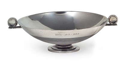 Lot 66 - A DANISH SILVER DISH