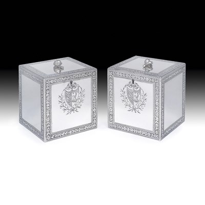 Lot 122 - A PAIR OF GEORGE III SILVER TEA CADDIES