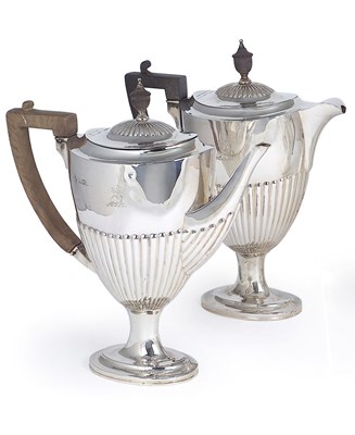 Lot 149 - A PAIR OF CAFE-AU-LAIT POTS