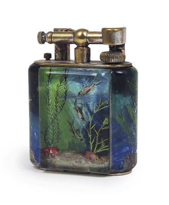 Lot 206 - AN 'AQUARIUM' LIGHTER