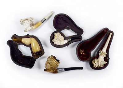 Lot 209 - A COLLECTION OF FOUR MEERSCHAUM CHEROOT HOLDERS AND A MEERSCHAUM PIPE