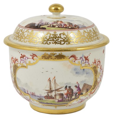 Lot 3 - A MEISSEN SUGAR BOWL AND COVER