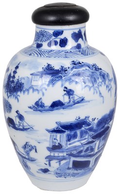 Lot 44 - A CHINESE BLUE AND WHITE PORCELAIN SMALL VASE