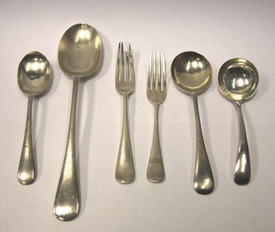 Lot 291 - A SET GEORGE V TABLE SILVER