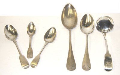 Lot 313 - A SET OF SIX VICTORIAN SILVER TEASPOONS