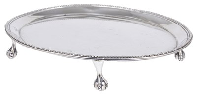 Lot 387 - A GEORGE III SILVER TEAPOT STAND