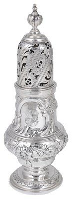 Lot 392 - A GEORGE III SILVER CASTER