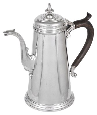 Lot 402 - AN ENGLISH PROVINCIAL GEORGE II SILVER COFFEE POT