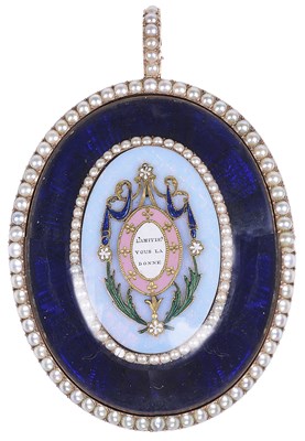 Lot 422 - A GOLD AND SPLIT PEARL MINIATURE FRAME