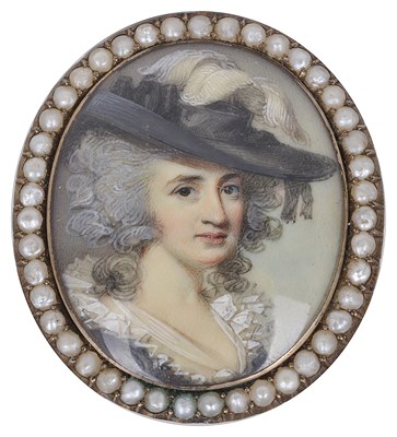 Lot 426 - ~A PORTRAIT MINIATURE OF A LADY