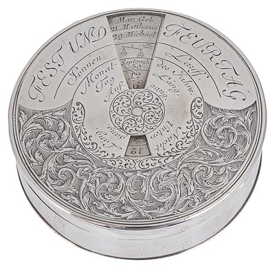 Lot 507 - A GERMAN SILVER PERPETUAL CALENDAR SNUFF BOX