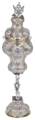 Lot 526 - A RUSSIAN PARCEL-GILT-SILVER CUP AND COVER