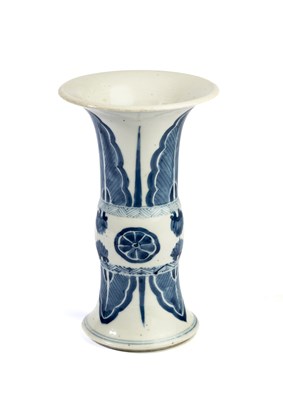 Lot 23 - A CHINESE BLUE AND WHITE BEAKER VASE, 'GU', 18TH CENTURY