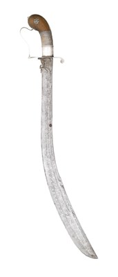 Lot 24 - â€¡ A SOUTHEAST ASIAN SHORTSWORD OF KILIG FORM